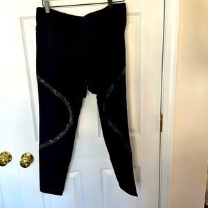 ZYIA butter soft leggings size 16-18 in 7/8 length